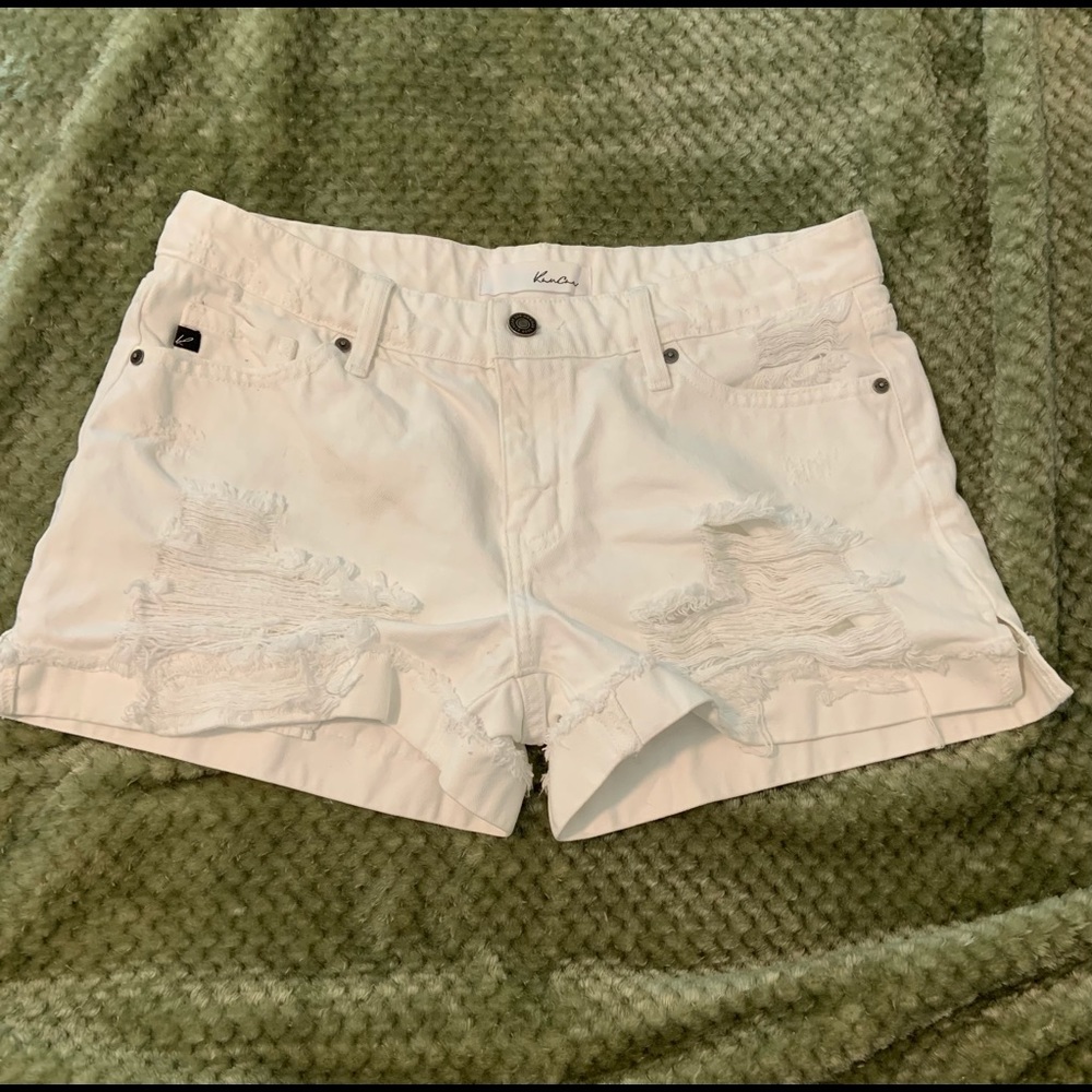 KANCAN white mid-rise distressed shorts-medium